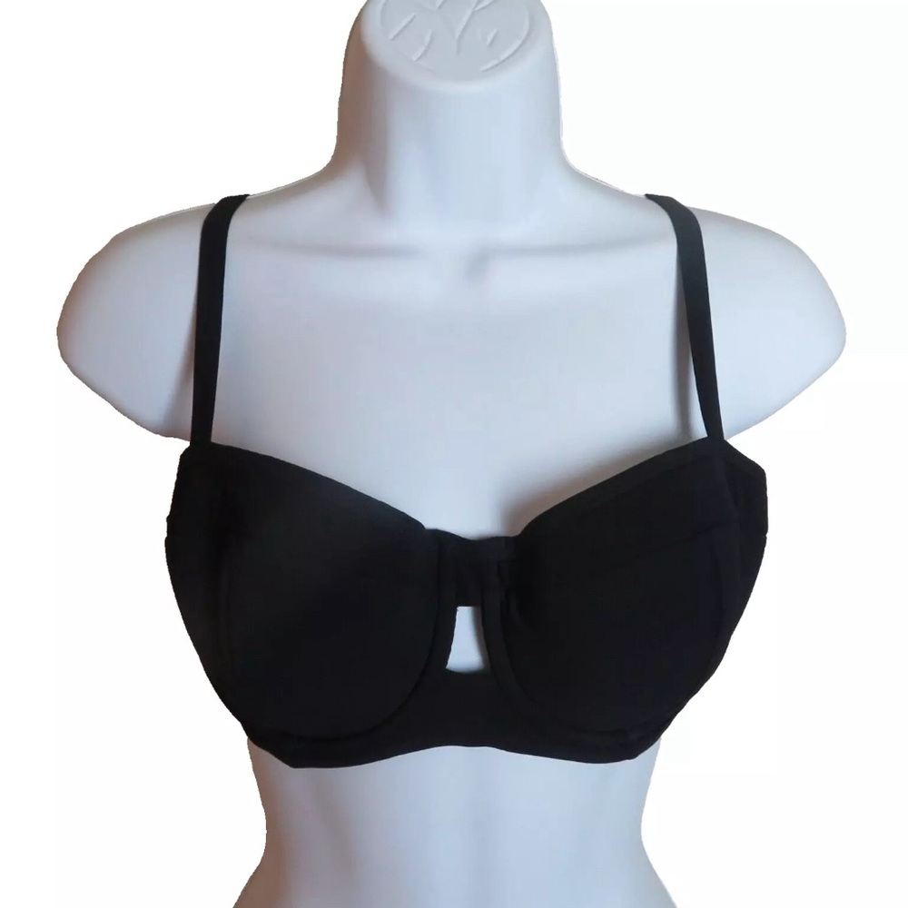 NWT Miss Mandalay Icon Swim Top Black 32F